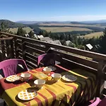 Lama-gite-des-puys T3 Lamadalet, Vue Sud, Terrasse, Parking Prive 쉬페르 베스