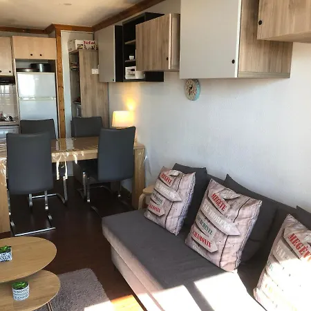 Apartment Lama-gite-des-puys T3 Lamadalet, Vue Sud, Terrasse, Parking Prive *