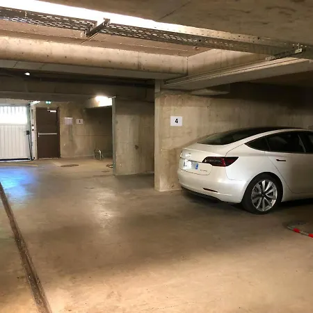 Lama-gite-des-puys T3 Lamadalet, Vue Sud, Terrasse, Parking Prive Apartment Super Besse